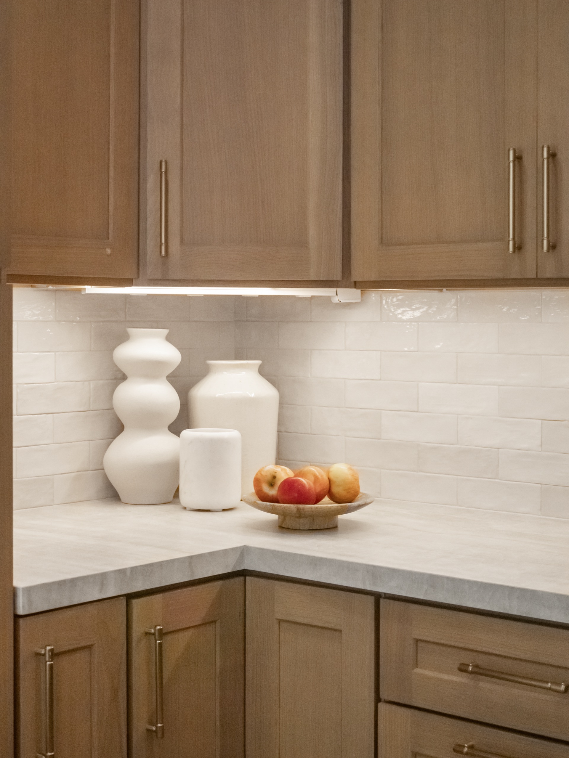 Van Nuys kitchen — 5blox Interior Design