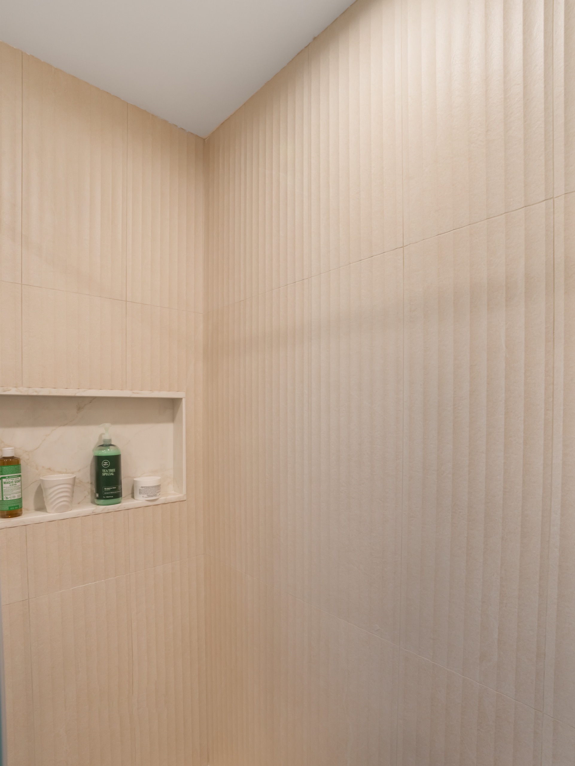 Westchester primary bath — 5blox Interior Design