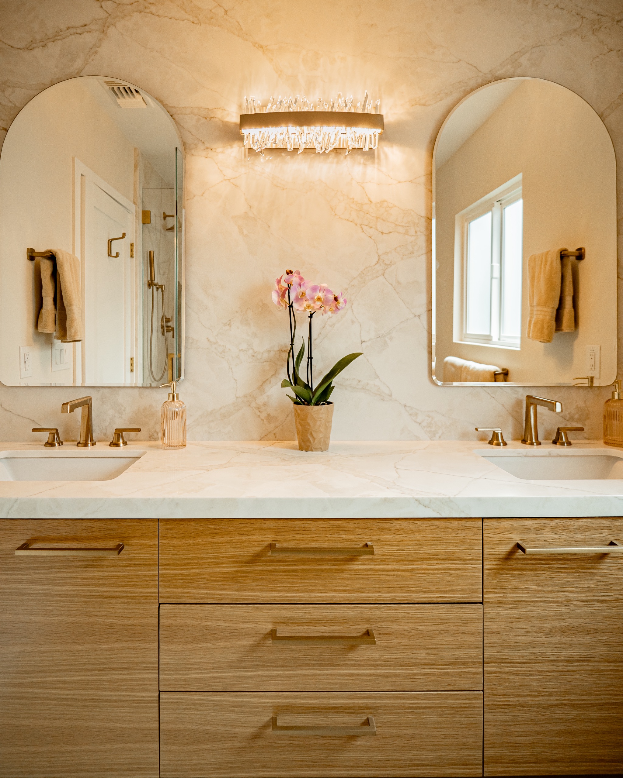 Westchester primary suite — 5blox Interior Design