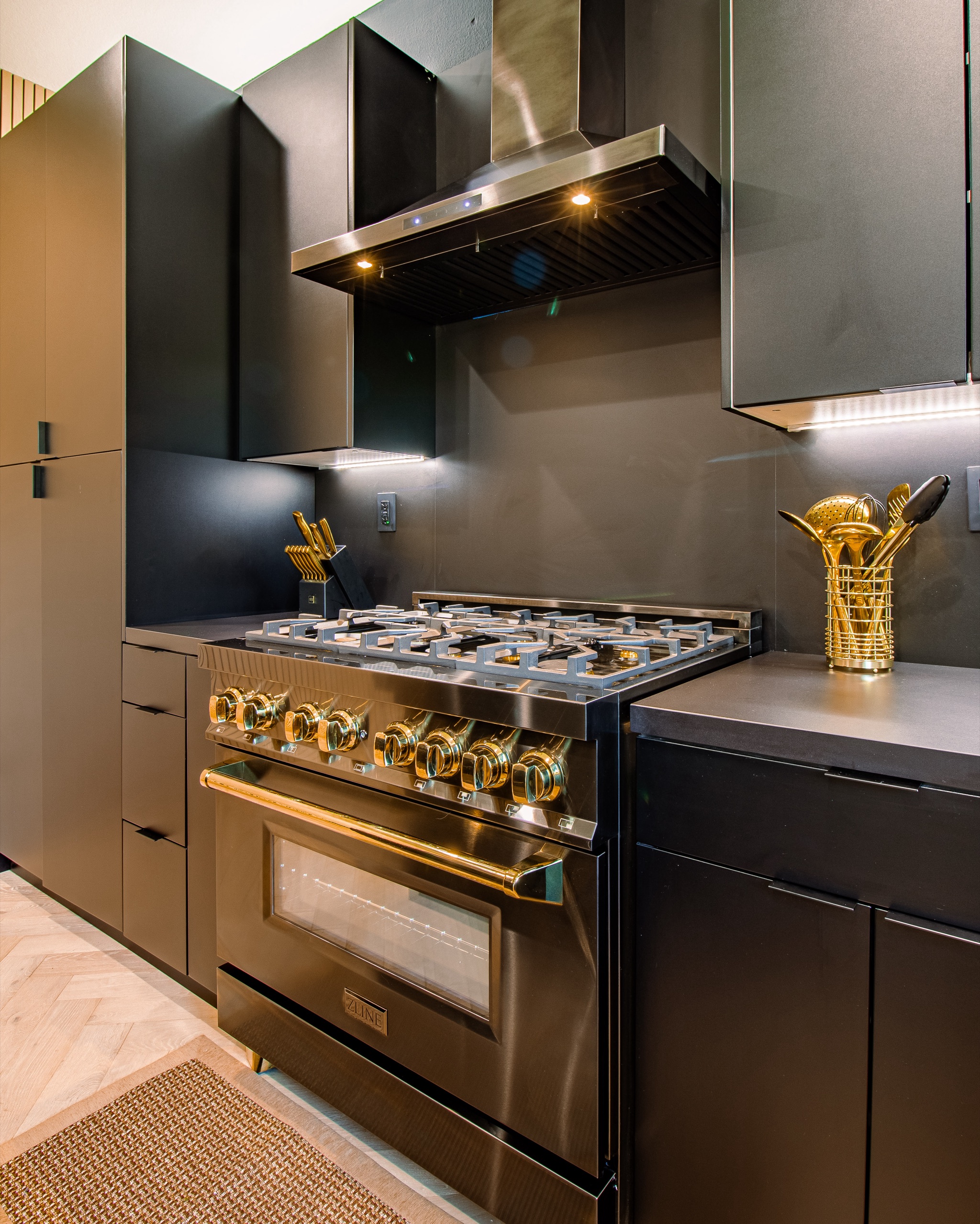 Winnetka kitchen — 5blox Interior Design
